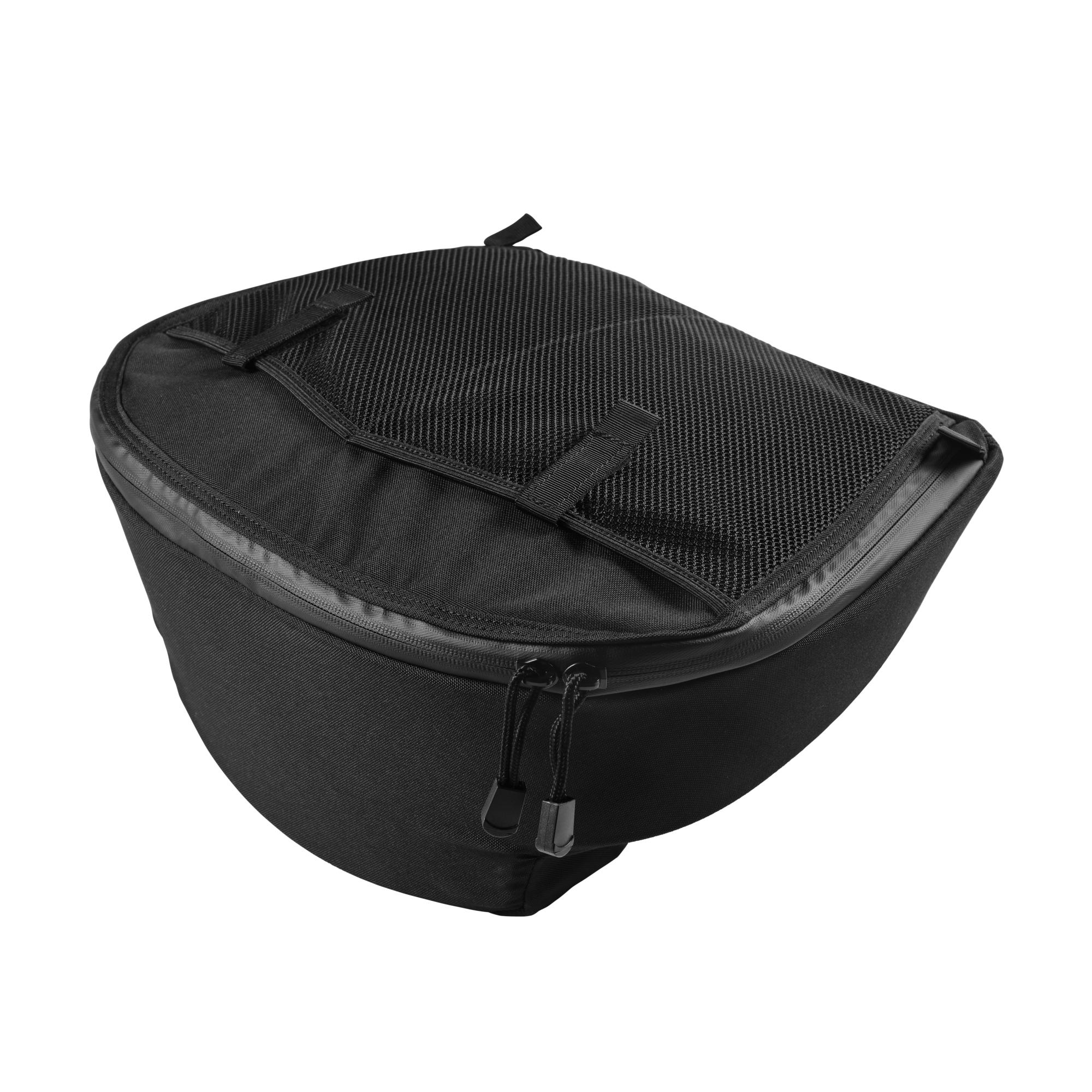 Pojemnik do zamocowania pod klapą